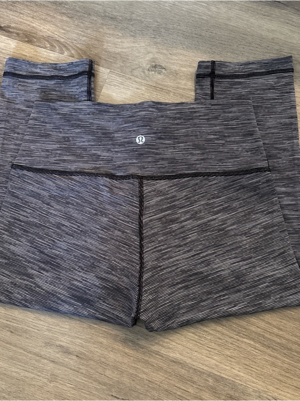 Lululemon Gray Space-Dye High-Rise Capri Leggings